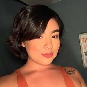 Meet your Posher, Jackie